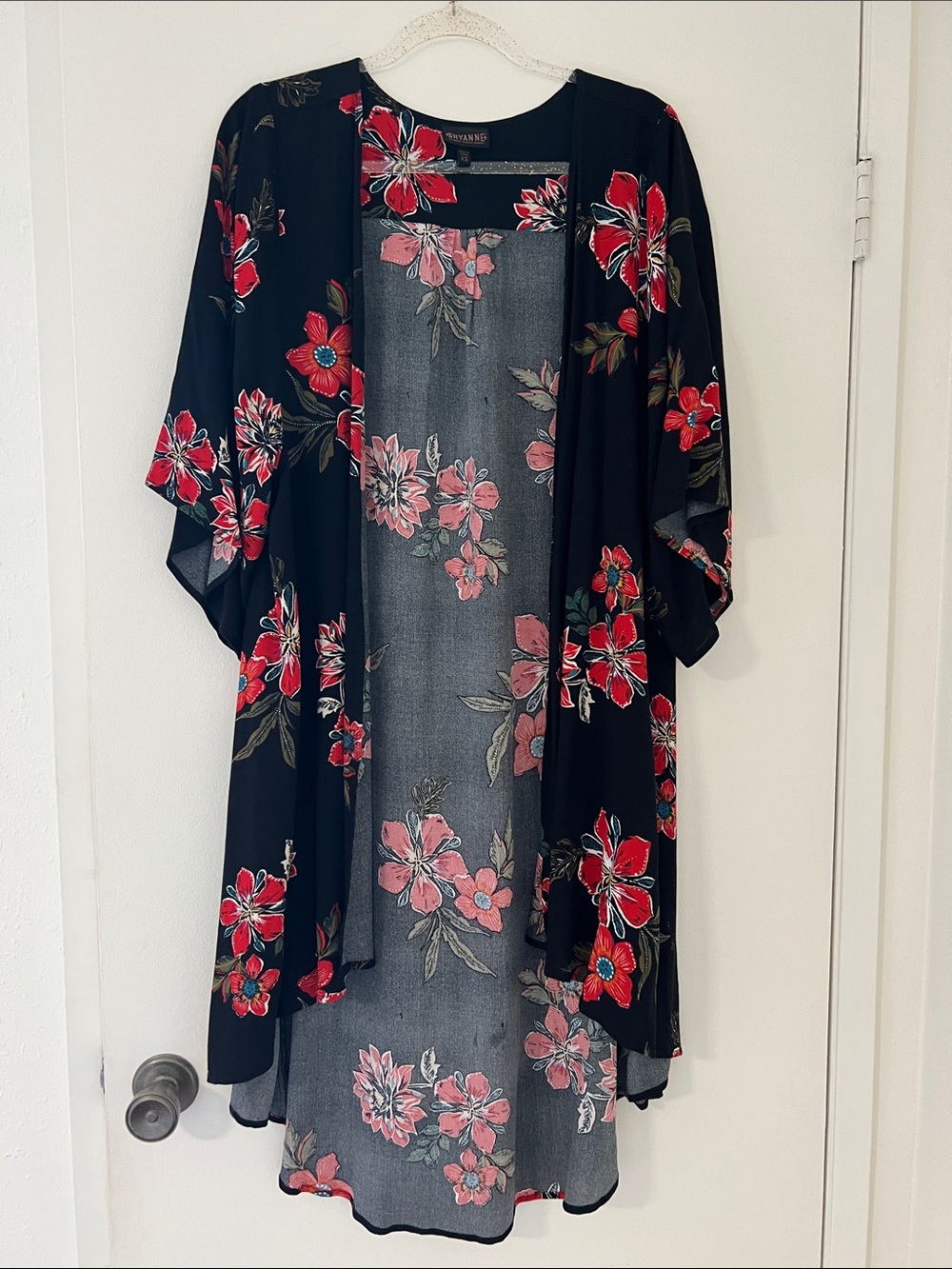 SHYANNE Kimono Floral Open Cardigan Duster